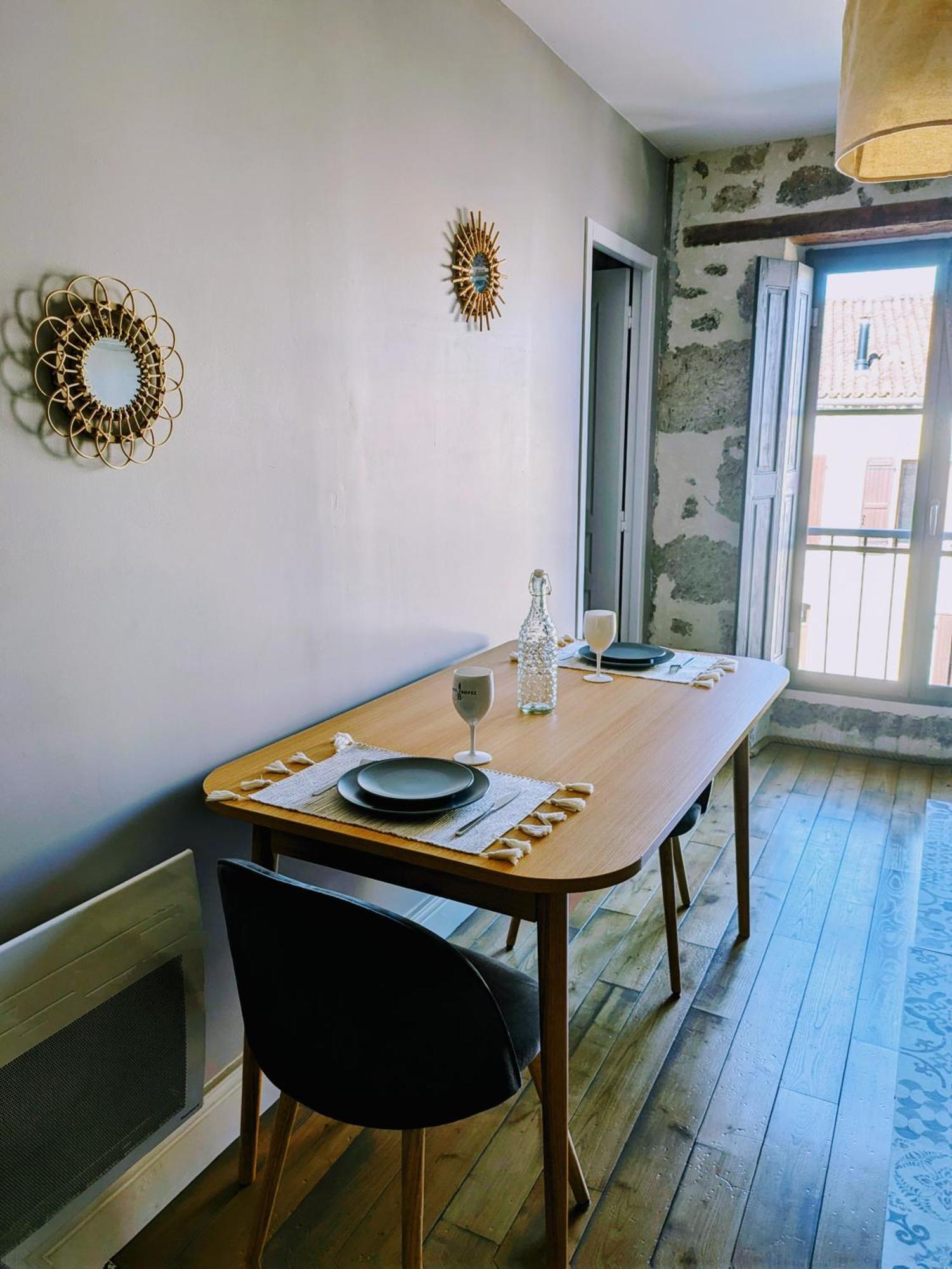 Appartement Parenthese Au Jardin Du Roy à Nérac Chambre photo