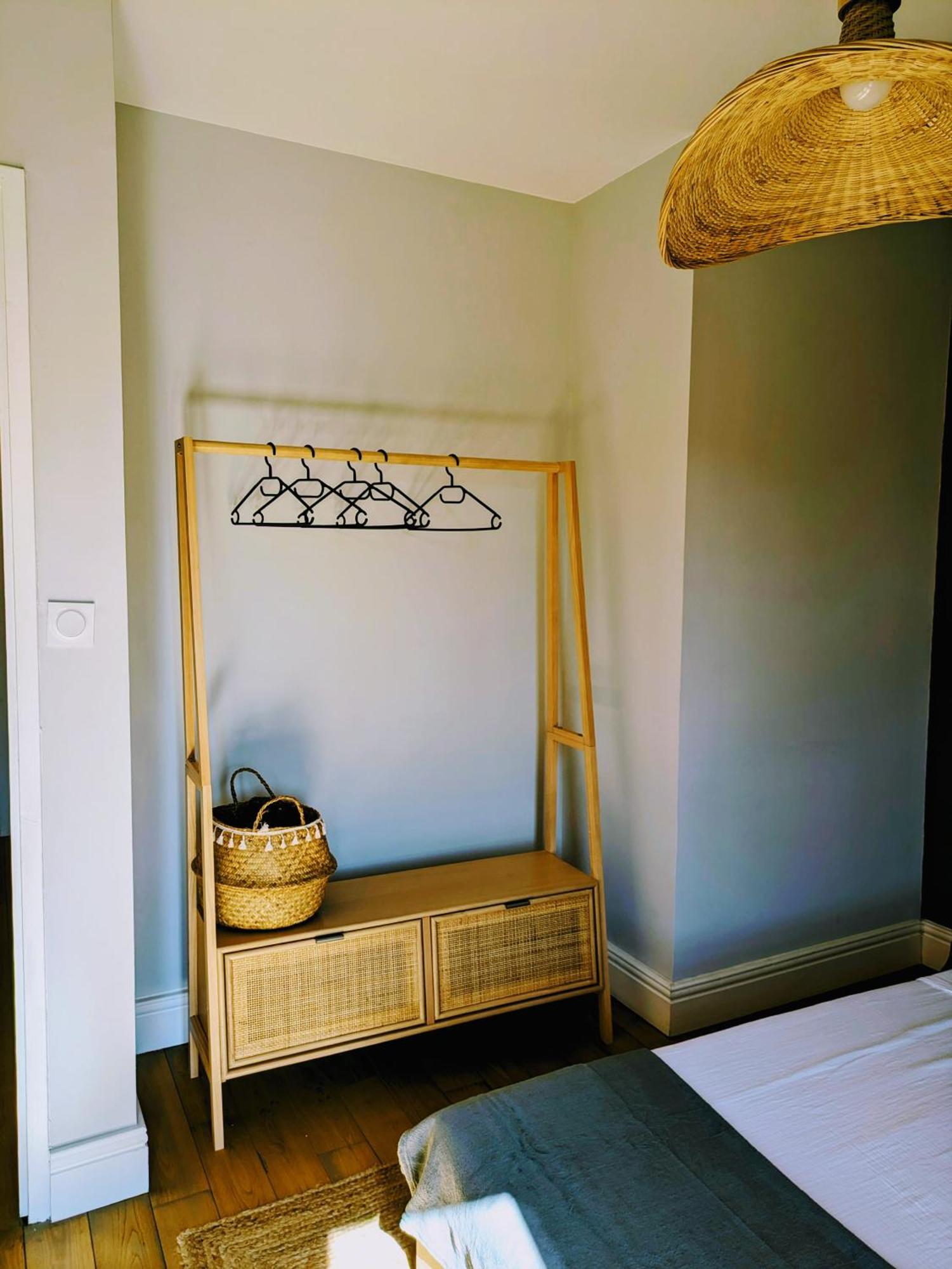 Appartement Parenthese Au Jardin Du Roy à Nérac Chambre photo